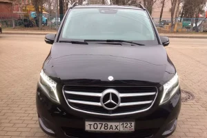 Mercedes-V-Class-06-5